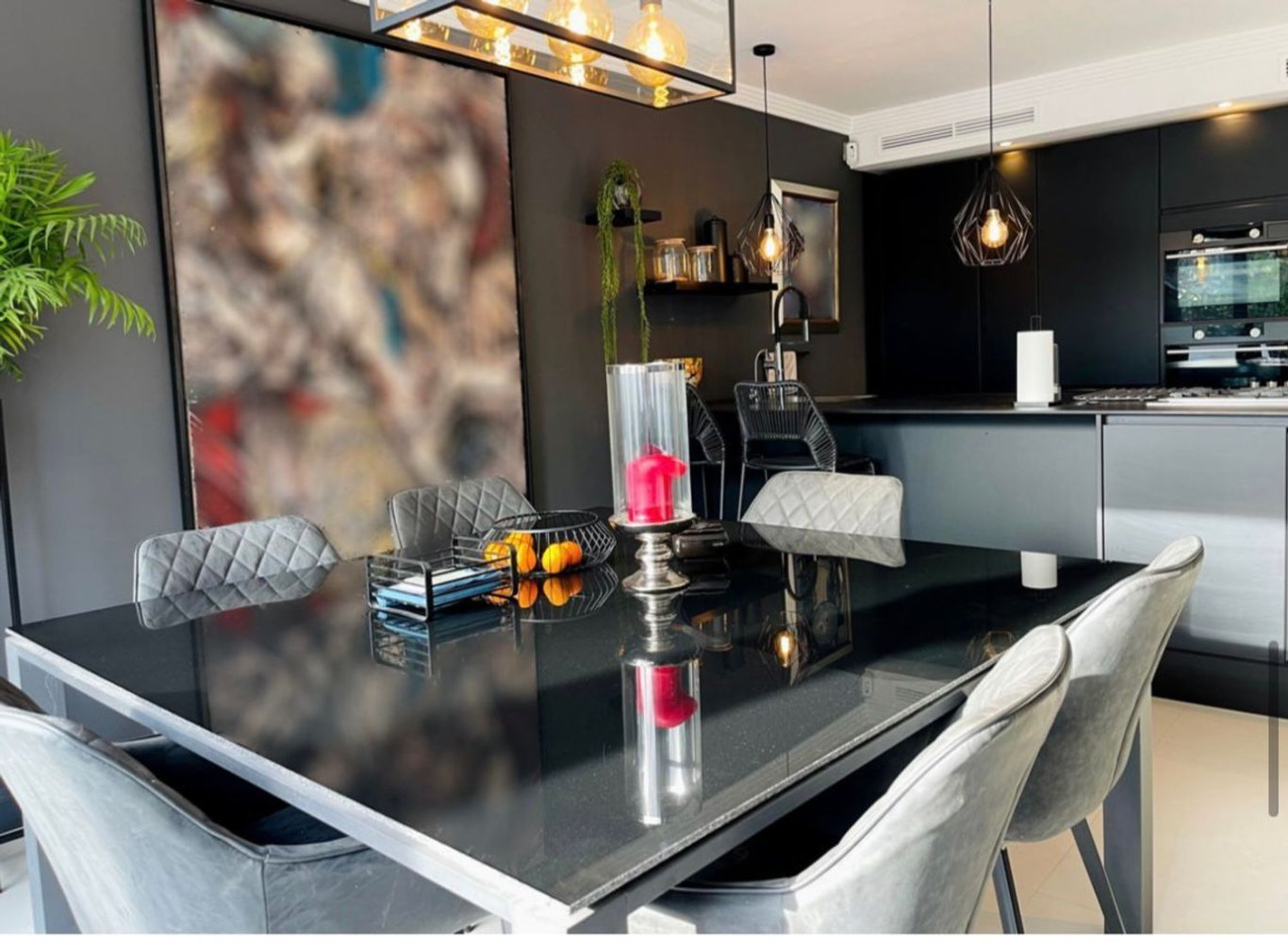 4 bedrooms House in Marbella, Spain No. 73373