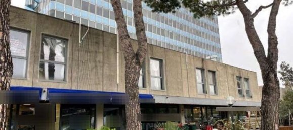 86m² Office in Ravenna, Italy No. 380717 4