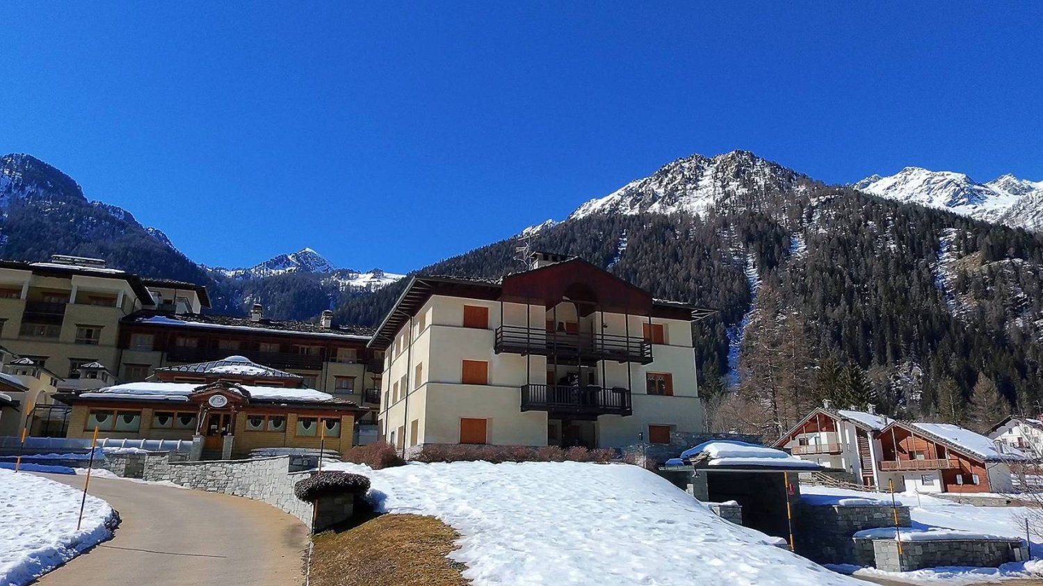 1 bedroom Apartment in Gressoney Saint Jean, Italy No. 126259