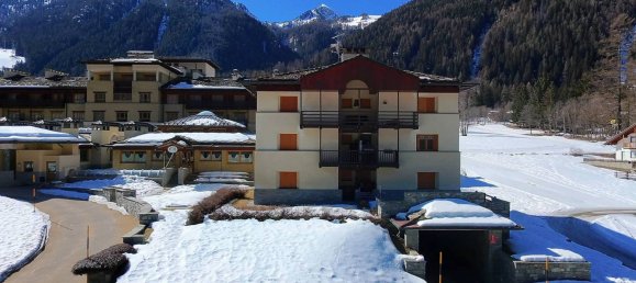 1 bedroom Apartment in Gressoney Saint Jean, Italy No. 126259 2