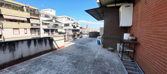 Apartamento de 2 dormitorios en Foggia, Italy No. 320438 17