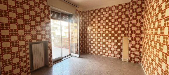 Apartamento de 2 dormitorios en Foggia, Italy No. 320438 12