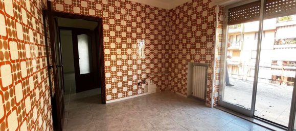 Apartamento de 2 dormitorios en Foggia, Italy No. 320438 14