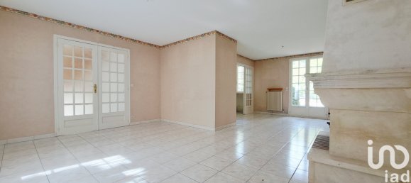 5 bedrooms House in Villemandeur, France No. 349006 9