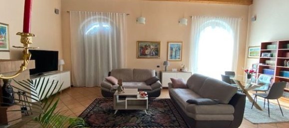 5-salle Villa à Tavazzano con Villavesco, Italy No. 13206 38