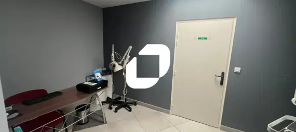 220m² Office in Raches, France No. 302411 7