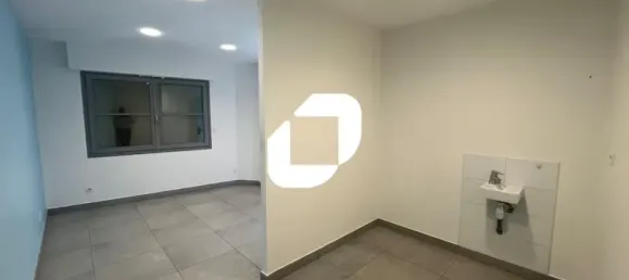 220m² Office in Raches, France No. 302411 17