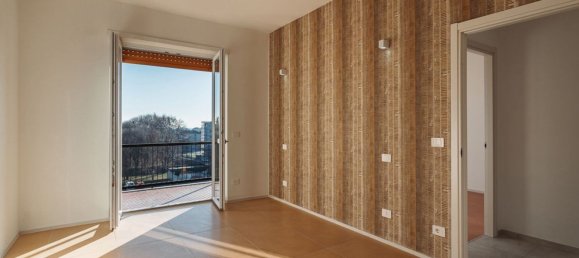 3 rooms Apartment in Pinerolo, Italy No. 214885 7