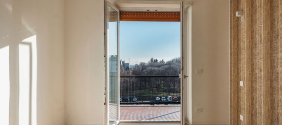 3 rooms Apartment in Pinerolo, Italy No. 214885 8