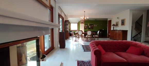 Propiedad comercial de 4 dormitorios en Pylaia, Greece No. 2907 5