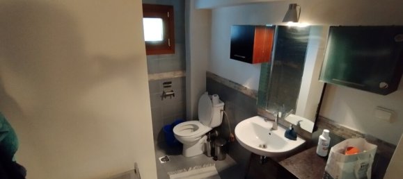 Propiedad comercial de 4 dormitorios en Pylaia, Greece No. 2907 27