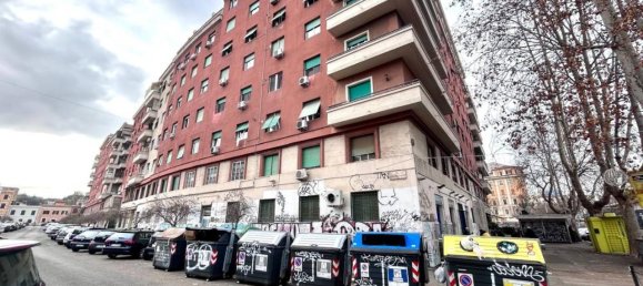 4 rooms Apartment in Rome, Italy No. 34134 15