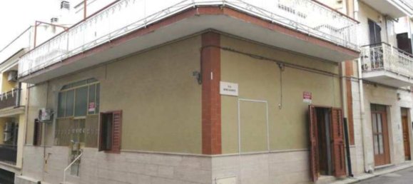 4غرفة شقة في Canosa di Puglia, Italy رقم 185870 2