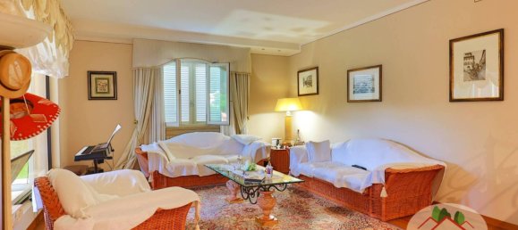 5 bedrooms Villa in Montopoli in Val d'Arno, Italy No. 307208 18