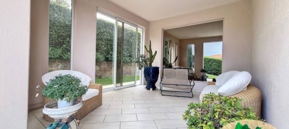 5 bedrooms Villa in Montopoli in Val d'Arno, Italy No. 307208 2