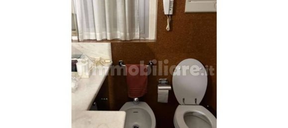 6 Schlafzimmer Villa in Erba, Italy, Nr. 3275 5