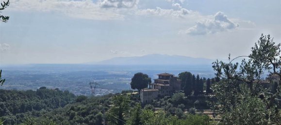 5 bedrooms House in Lamporecchio, Italy No. 358174 20