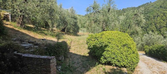 5 bedrooms House in Lamporecchio, Italy No. 358174 12