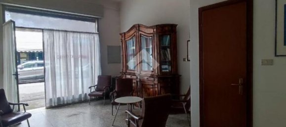 2غرفة مرآب في Ferrara, Italy رقم 3531 4