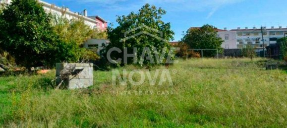 2000m² Land in Lisbon, Portugal No. 92519 11