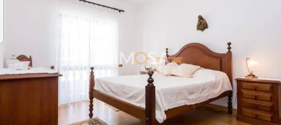 Дом с 6 спальнями в Лагуш, Португалия № 113434 10