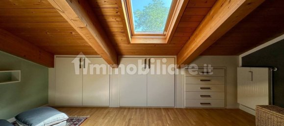 3 bedrooms Apartment in Udine, Italy No. 279323 11