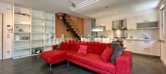 3 bedrooms Apartment in Udine, Italy No. 279323 3