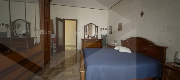 4 rooms Apartment in Foggia, Italy No. 26020 61