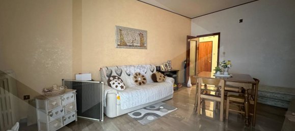 4 rooms Apartment in Foggia, Italy No. 26020 6