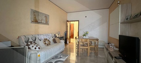 4 rooms Apartment in Foggia, Italy No. 26020 4