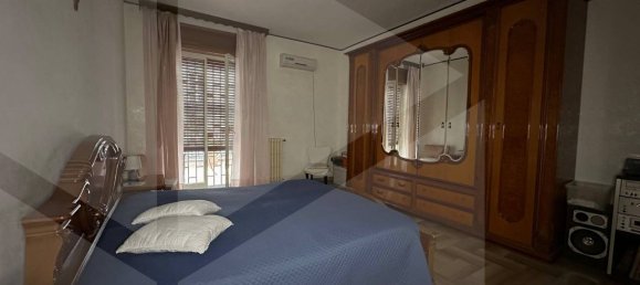4 rooms Apartment in Foggia, Italy No. 26020 59