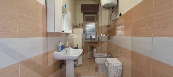 4 rooms Apartment in Foggia, Italy No. 26020 15