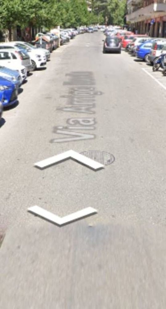 2 rooms Apartment in Rome, Italy No. 200683