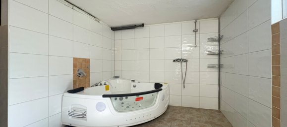 4 chambres Maison de ville à Altenkirchen, Germany No. 352963 7