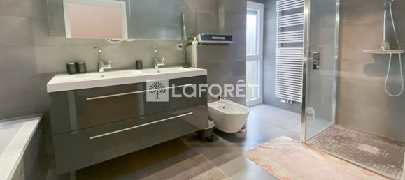 5 bedrooms House in Strasbourg, France No. 225670 12