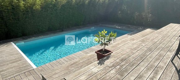 5 bedrooms House in Strasbourg, France No. 225670 2