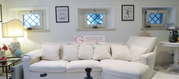 10 rooms Villa in Forte dei Marmi, Italy No. 37151 9