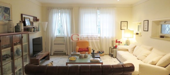 10 rooms Villa in Forte dei Marmi, Italy No. 37151 8