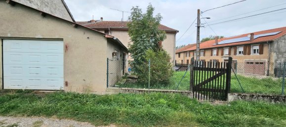 Casa de 3 dormitorios en Riche, France No. 85550 11