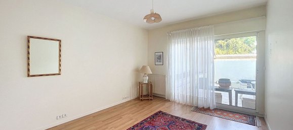 3 bedrooms Apartment in Antony, France No. 164066 10