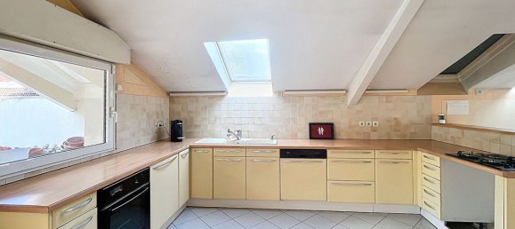 3 bedrooms Apartment in Antony, France No. 164066 7