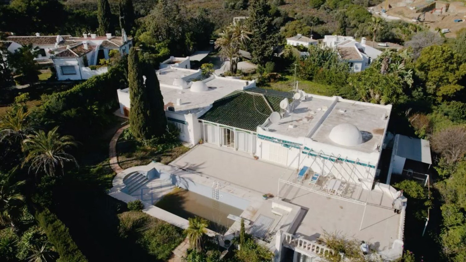 6 bedrooms Villa in Marbella, Spain No. 146652