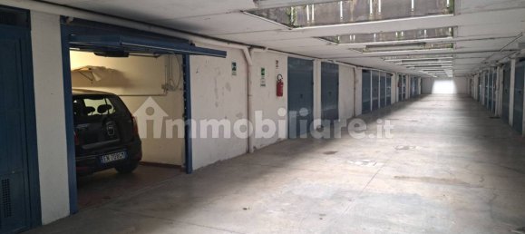 16m² Garage in Bologna, Italy No. 71237 3