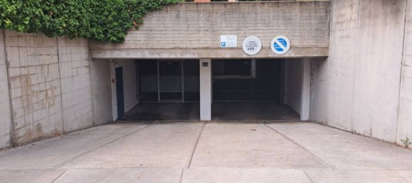 16m² Garage in Bologna, Italy No. 71237 6