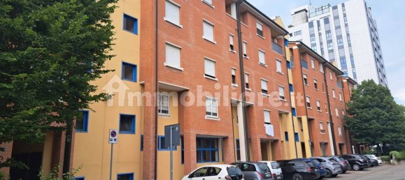 16m² Garage in Bologna, Italy No. 71237 8