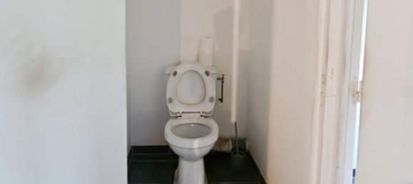 3 rooms Apartment in Eysines, France No. 95756 11