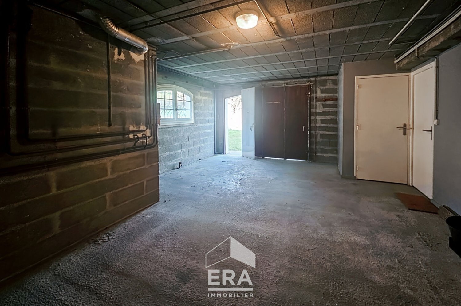 3 rooms Apartment in Eysines, France No. 95756