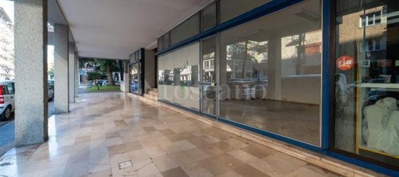 Propriété commerciale à Udine, Italy 70m² No. 66313 3