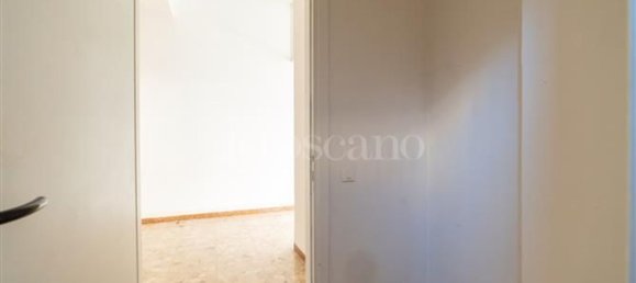 Propriété commerciale à Udine, Italy 70m² No. 66313 6