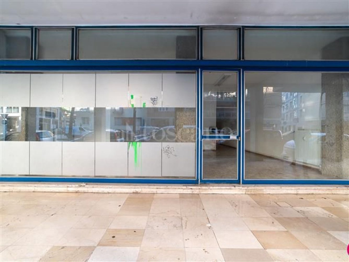 Propriété commerciale à Udine, Italy 70m² No. 66313